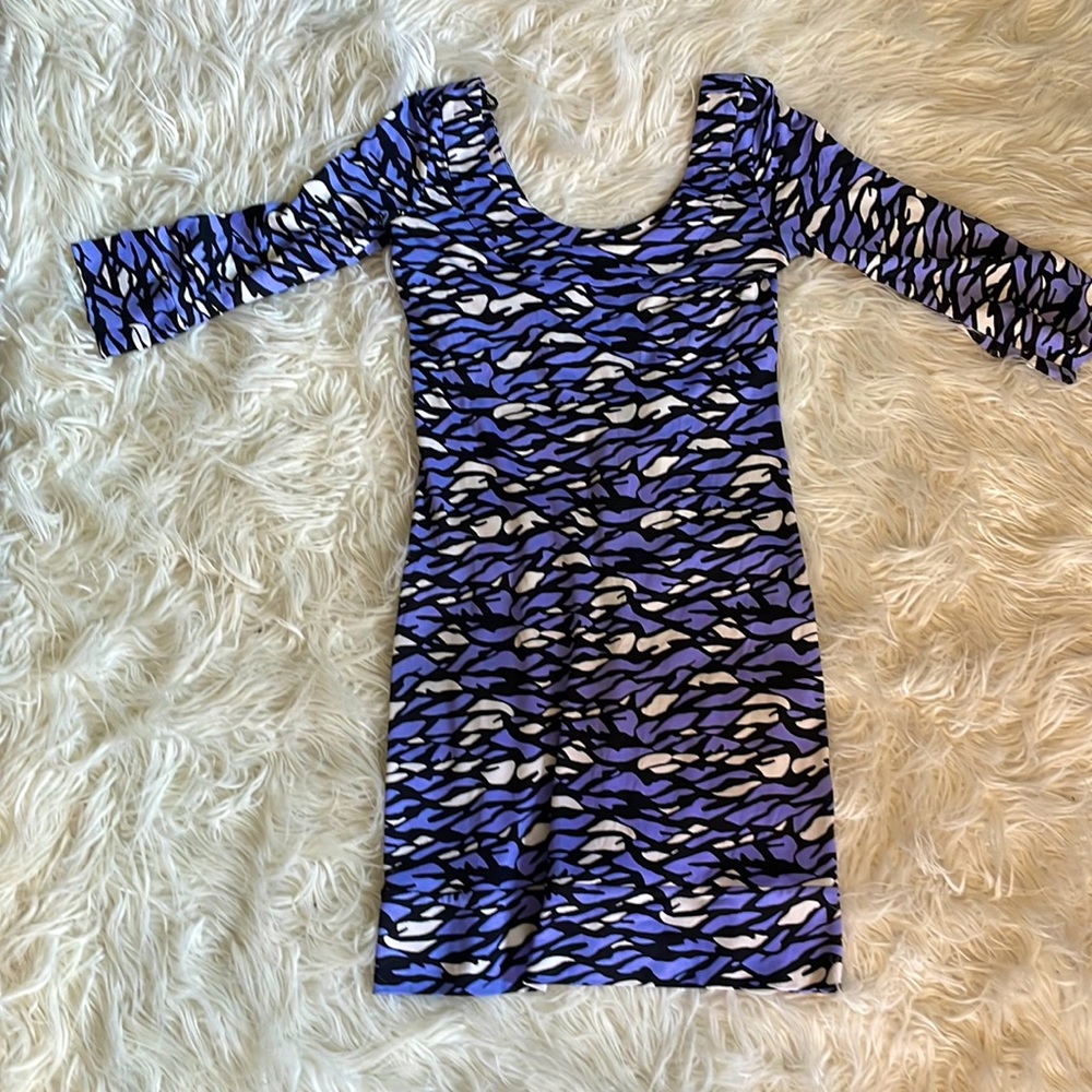 Diane von Furstenberh silk knit dress size 2 cocktail dress